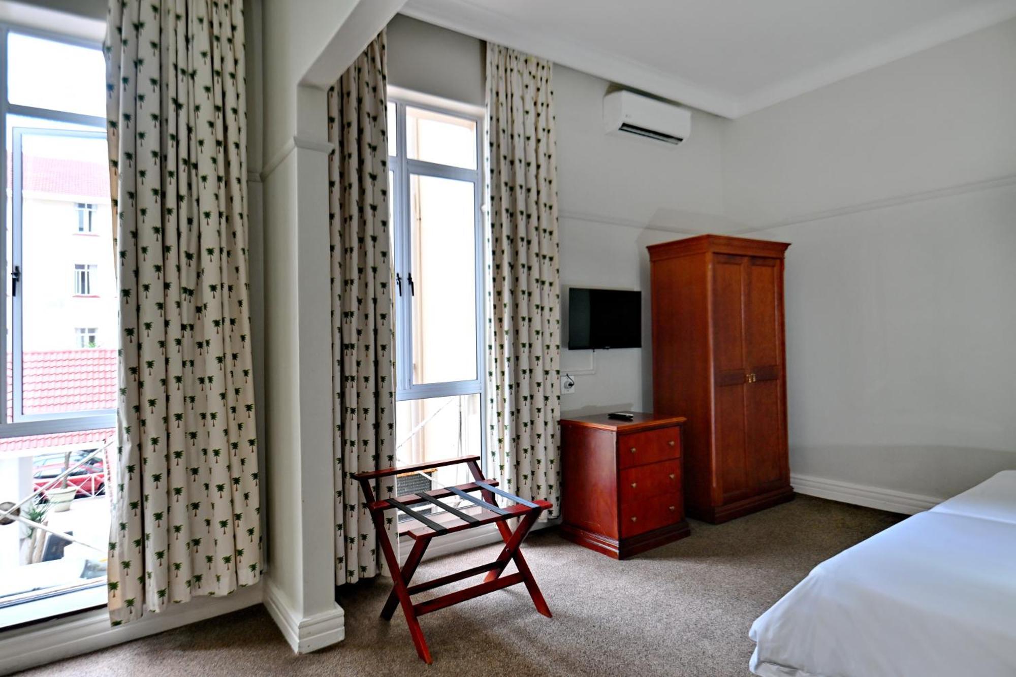 The Balmoral - Halaal Otel Durban Dış mekan fotoğraf